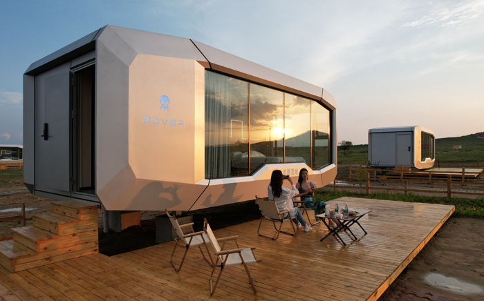 R306 CAPSULE HOUSE