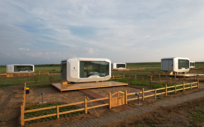 R306 CAPSULE HOUSE